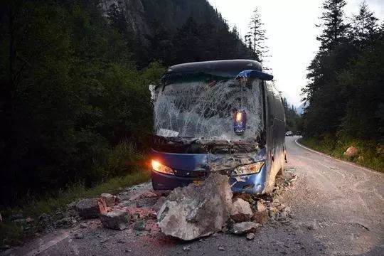 九寨沟地震,地震灾难